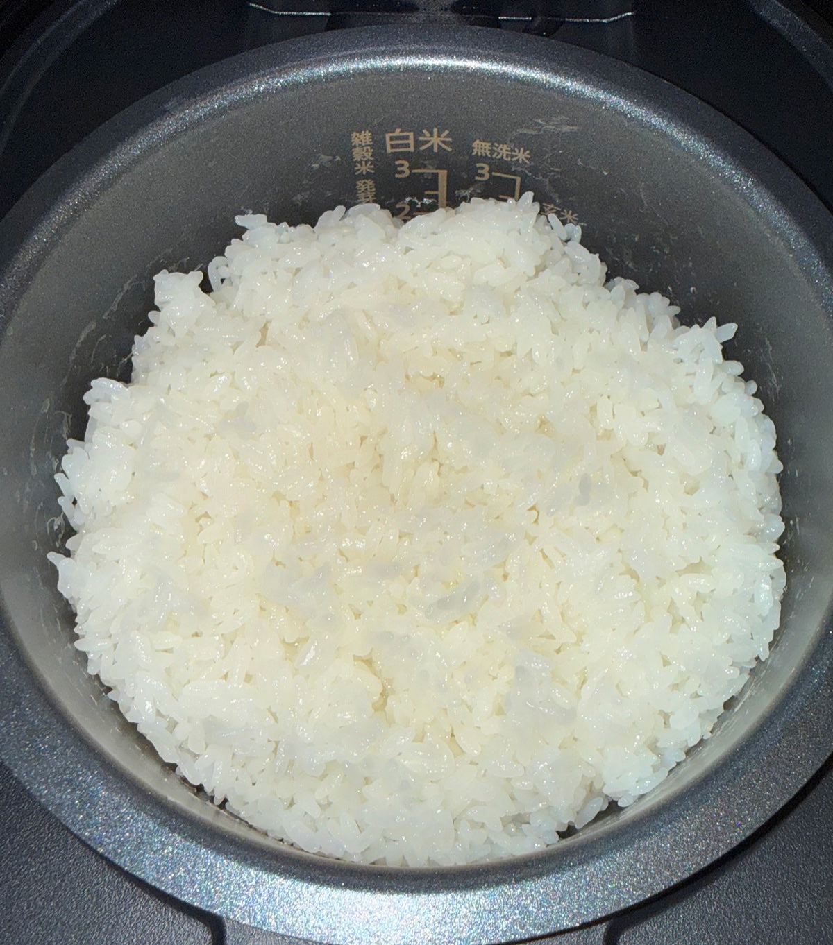 空蔵で5ヶ月保存したお米の炊飯釜での炊き上がり